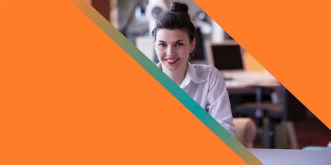 选择礼仪培训师培训机构:家长和学员必读指南