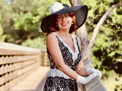 如何为礼仪课程选择一个响亮的名称：家长和学员指南