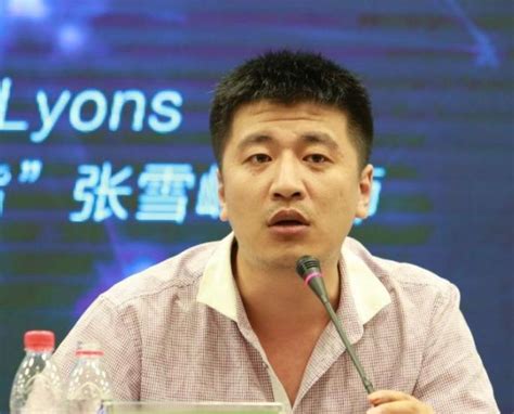 张雪峰谈社会工作专业：未来趋势与就业前景