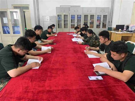 如何选择合适的合同员培训学校：家长和学员必读指南