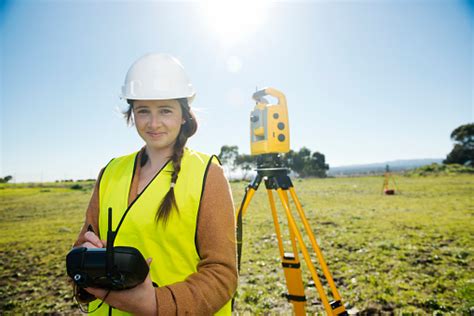 如何选择合适的测量员课程：指南与建议