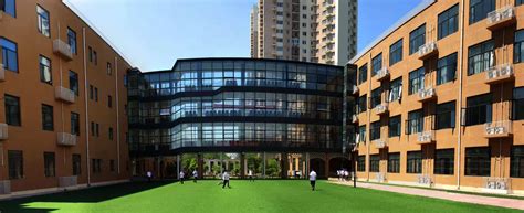 选择合适的出国英语培训学校：家长和学员必读指南