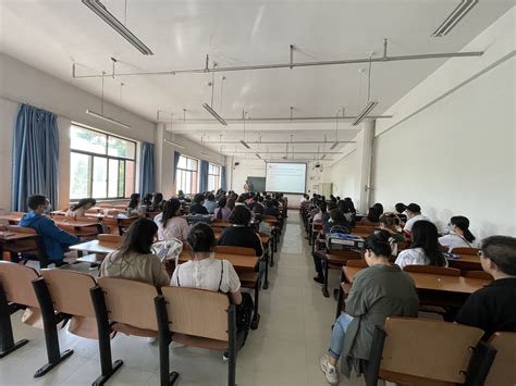如何选择学士学位英语考试培训班：家长和学员指南