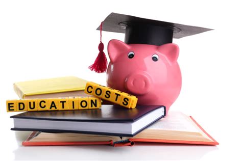 了解A-Level考试报名费用：为您的学术之旅做好准备