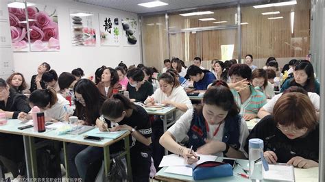 选择美容美发培训短期班的五大理由