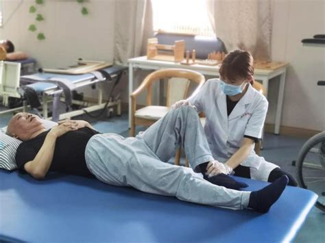 选择合适的康复理疗中心：为您和家人的健康护航