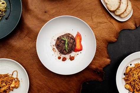 学西餐就业前景分析：为什么选择成为西餐厨师是一个明智的职业选择？