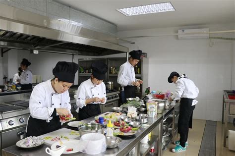面點(diǎn)課程表：掌握烘焙技能，開啟美味學(xué)習(xí)之旅
