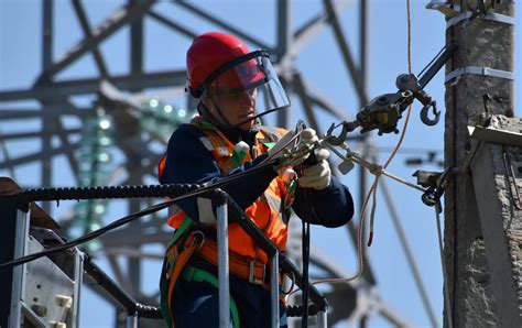 了解电工报名年龄限制:为您的职业规划铺路
