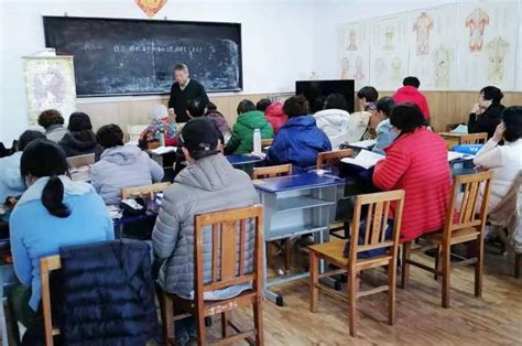 45岁学按摩推拿：迈向健康事业的明智之选