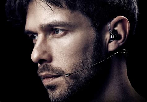 活动 主持 麦克风