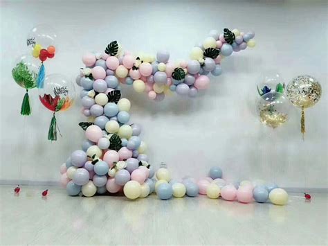 创意装饰指南：气球链的多种用途和制作技巧