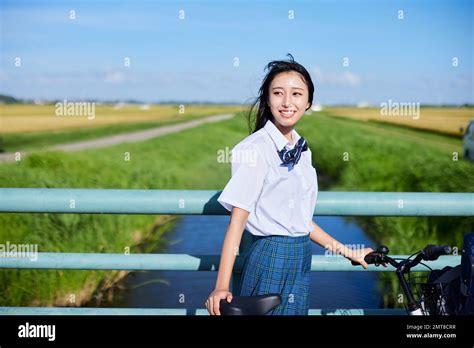 2023年日本高中报名时间：家长和学员必读指南