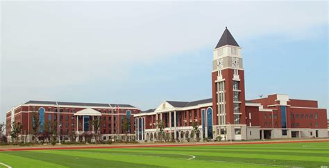 德国高中留学全攻略：为学生和家长揭秘成功的留学之路