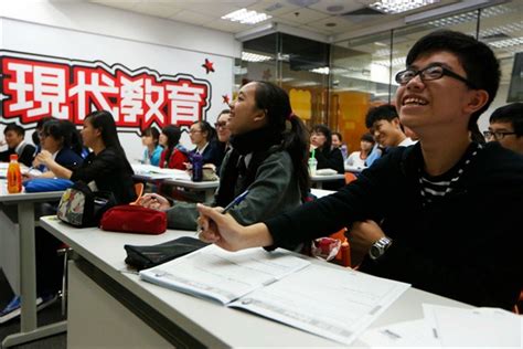 选择香港留学机构：家长和学员必读的推荐指南