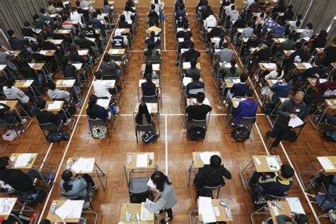 香港教育怎么了?深入解析香港教育体系的现状与挑战