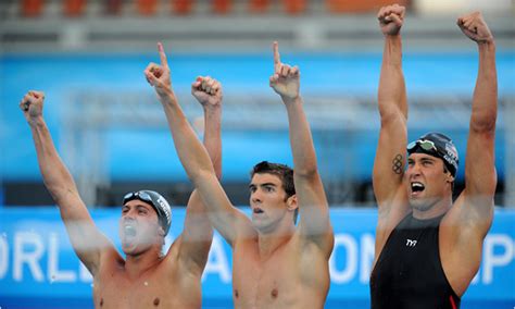 男子200米蛙泳世界纪录揭秘：历史与现今的辉煌时刻