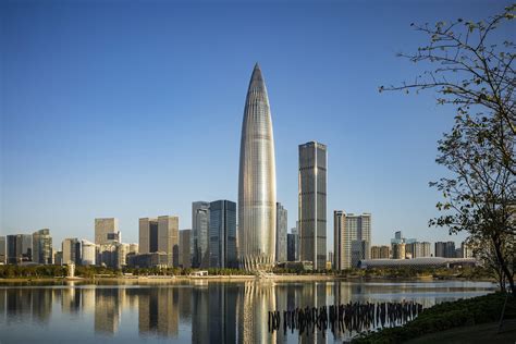 深圳大学国际本科班学费解析：为您的孩子选择教育路径