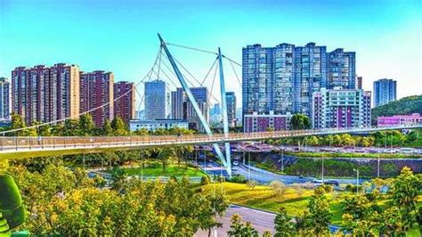 国际本科2+2留学项目：开启全球教育之门