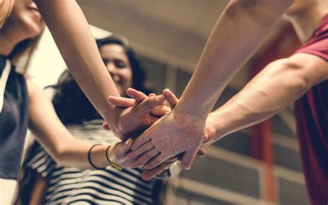 了解2+2中外合作办学：为学生和家长提供的全面指南