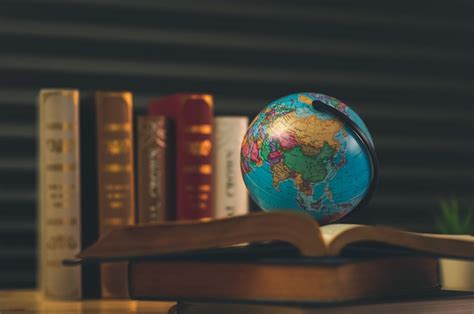 高考后留学指南：如何顺利出国深造？
