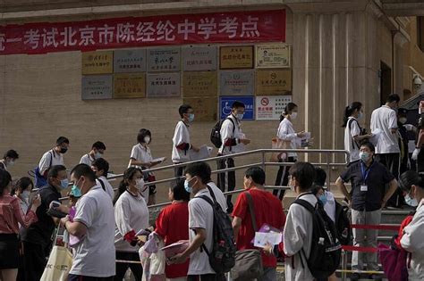 高考后留学指南：如何选择适合自己的国外大学